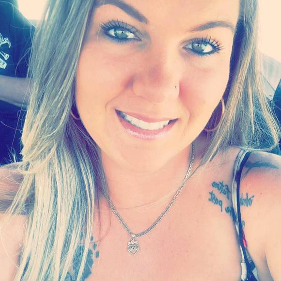 Meet your Posher, Kassiie - Picture 1 of 1